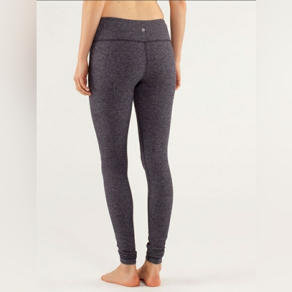 Lululemon Wunder Under Leggings - Picture 5 of 11